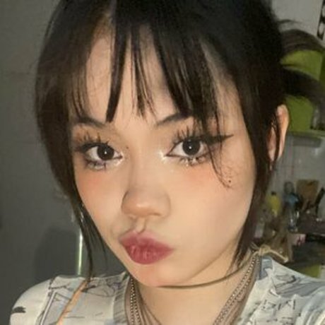 iadivinecomedie onlyfans images