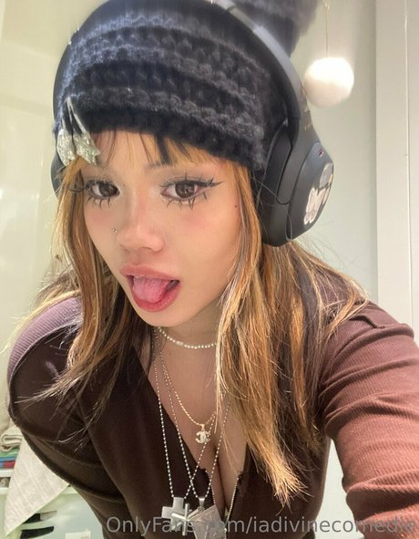 iadivinecomedie onlyfans post