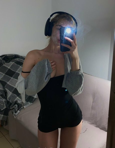 tender cherry only fans