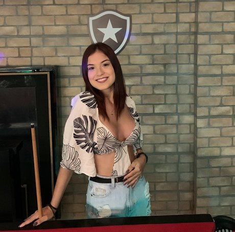 Samanta Alves onlyfans.