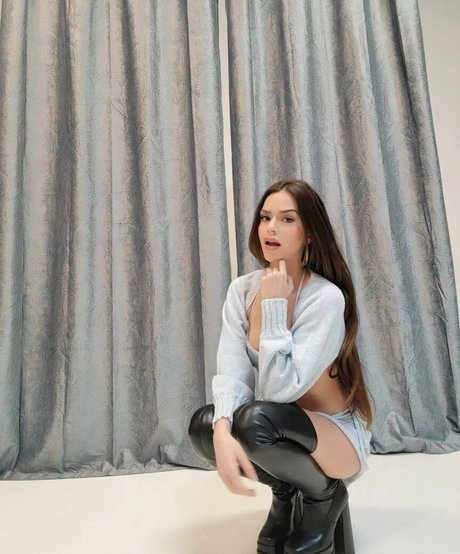 adelinesofficial onlyfans sex leaked