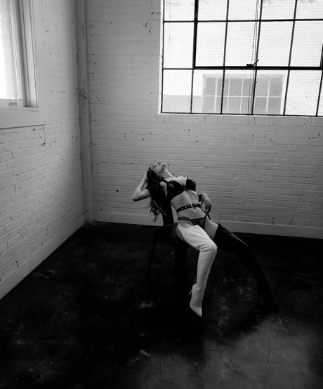 adelinesofficial onlyfans pic