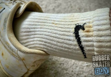 rubberskaterboy naked onlyfans leaks