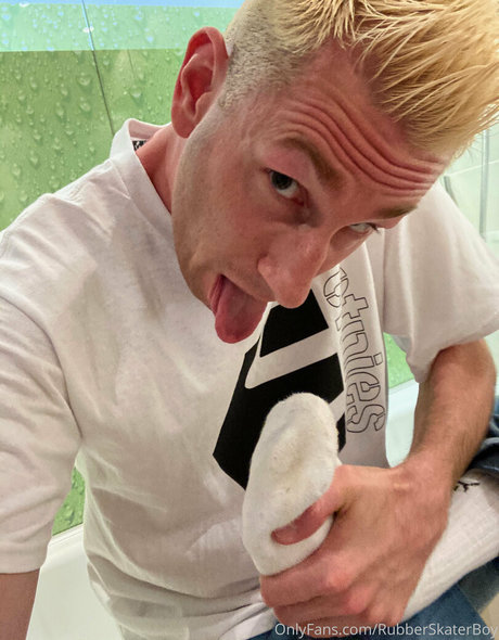 rubberskaterboy onlyfans leaked porn