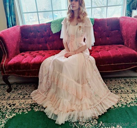 sophaloaf of onlyfans star