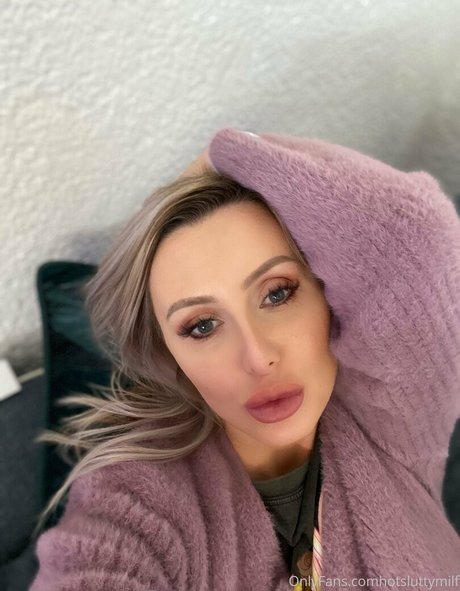 college girls onlyfans erotic photo