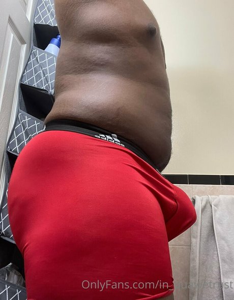 in quawetrust onlyfans model photos