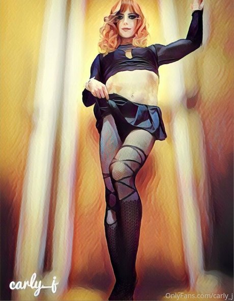 carly j onlyfans star