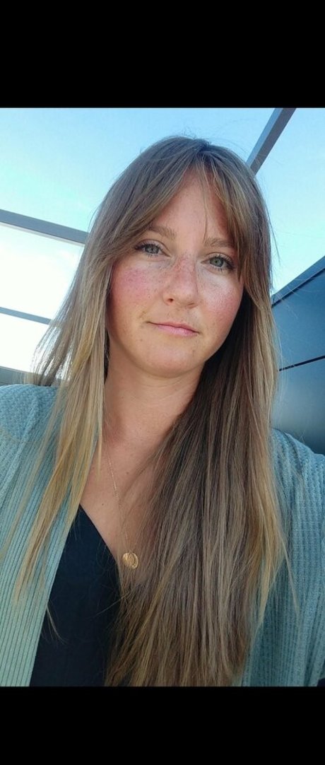 lelulullaby only fans content