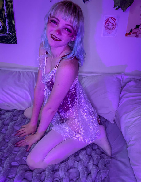 elle chu onlyfans model