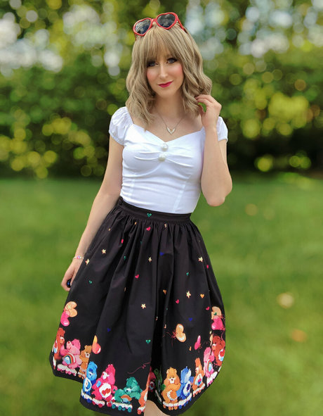 lorenia naked on onlyfans