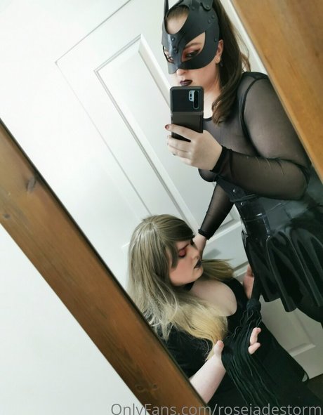 rosejadestorm porn onlyfans