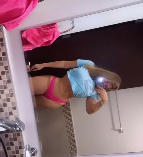 Tais Lambertini onlyfans porn