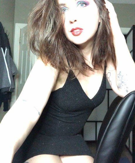 Viola Volta onlyfans strip