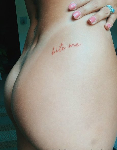 petitelux naked onlyfans