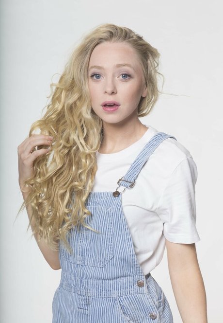Portia Doubleday onlyfans nudes porn
