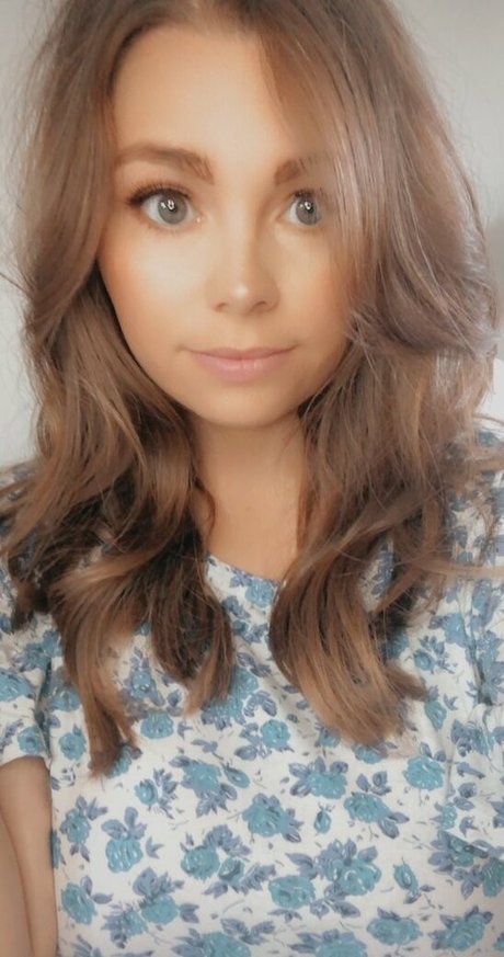 Admiremeamy onlyfans content leaked