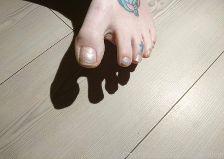 ditteslegsandfeet leaked only fans nudes