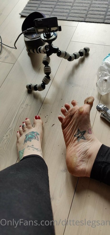 ditteslegsandfeet onlyfans free