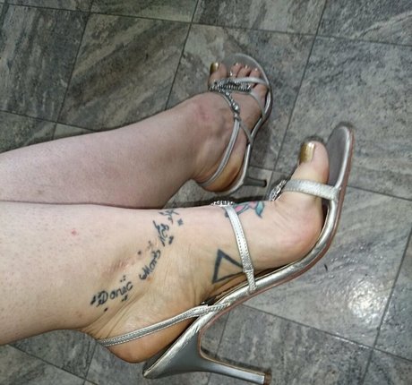 ditteslegsandfeet onlyfans sex leak