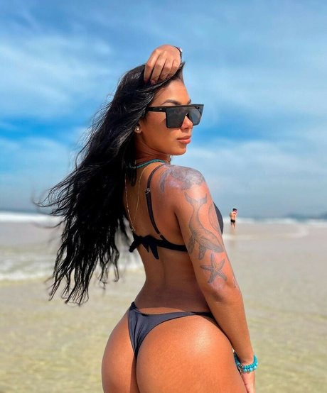 Vitoria Cerqueira leaked onlyfans pictures