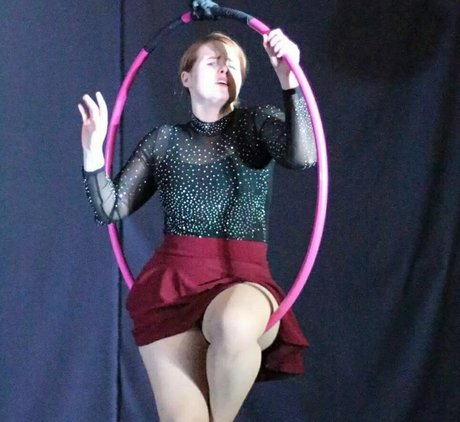 Beth Roars nude leak onlyfans