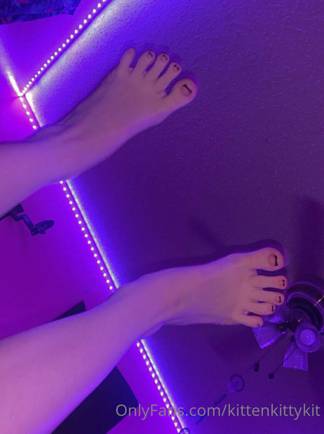 kittenkittykit onlyfans pics