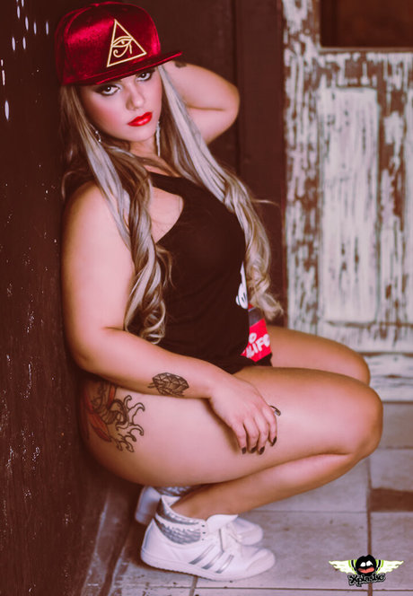 Carine Ivankio onlyfans posts