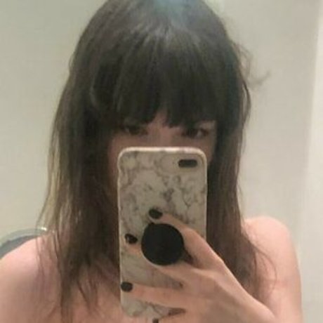 Mewnii onlyfans leak