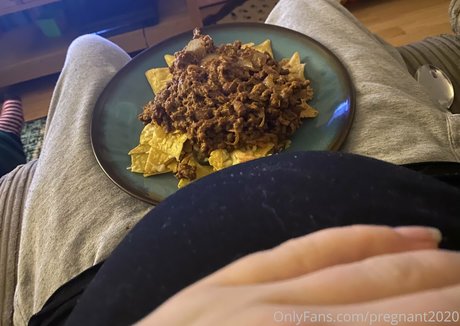 pregnant2020 onlyfans leaked photos
