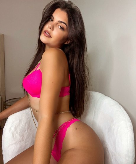 Lara Benjamina Winter leaked onlyfans