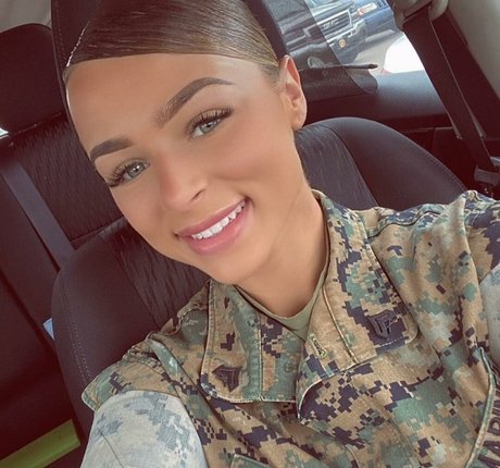 Angel Romero nude onlyfans leaked