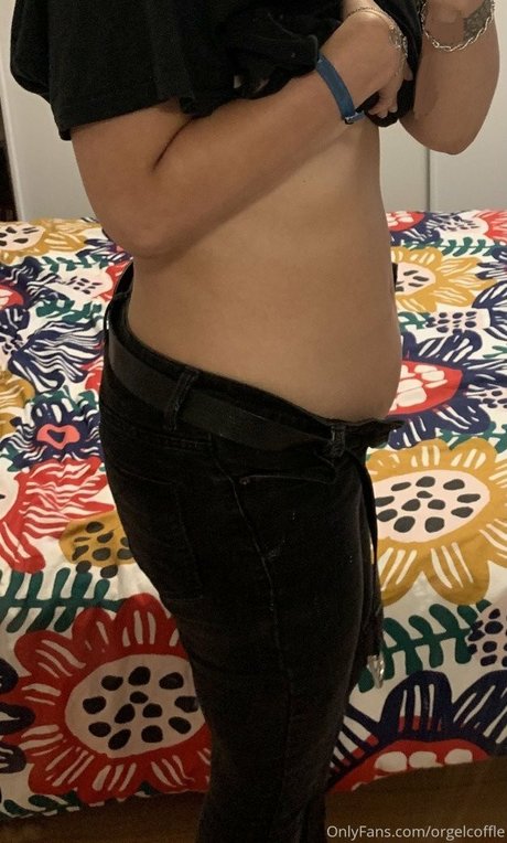 orgelcoffle onlyfans striptease