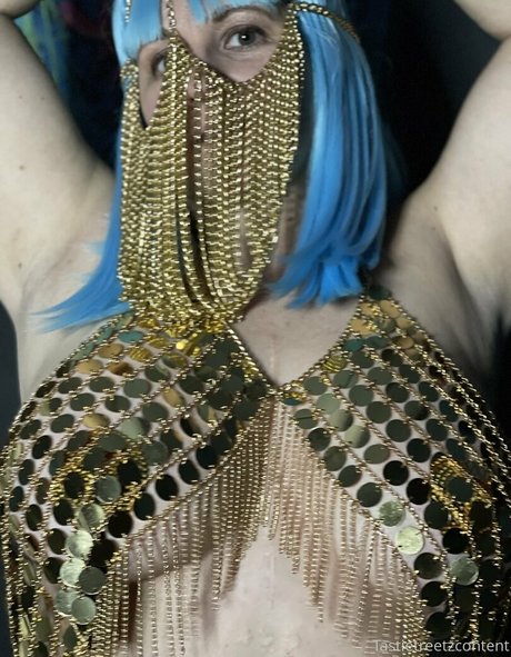 emo girls onlyfans porno self-portrait