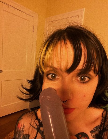 thatshortcutegirl xxx onlyfans