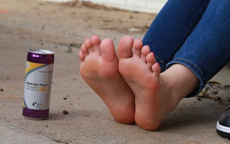 katsoless Profile image