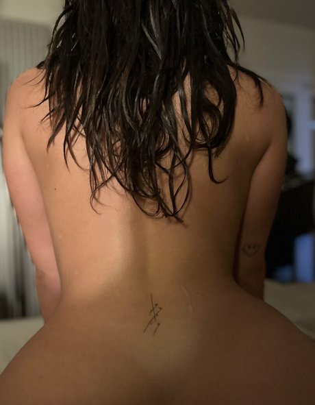 trans teen onlyfans pornos self-portrait