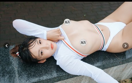 ArtGravia onlyfans naked