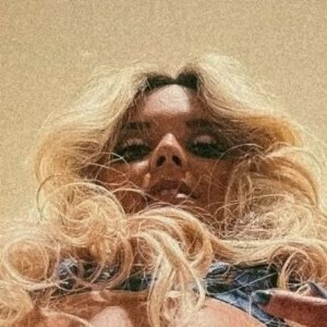 Tay Melo onlyfans naked