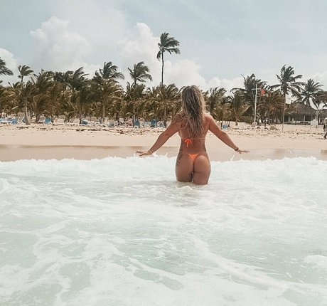 Linzy King onlyfans photos