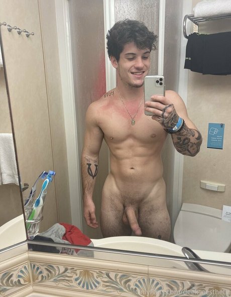 deek aesthetic onlyfans posts