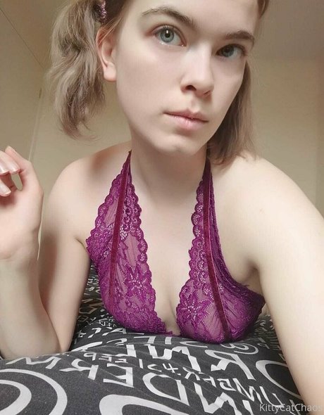 naughtylittlekitten93 pics onlyfans