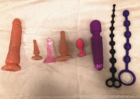 adrianabanana420 onlyfans nsfw