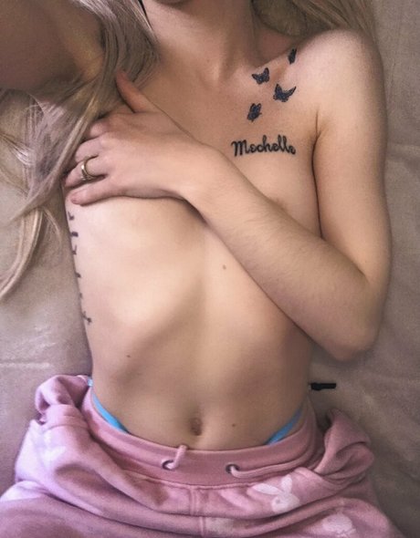 adrianabanana420 onlyfans leaked nude