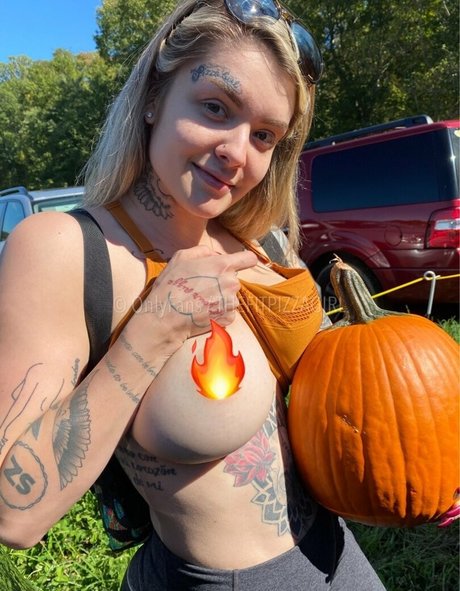 thefitpizzagirl onlyfans explicit content