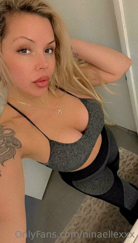 ninaellexxx naked on onlyfans