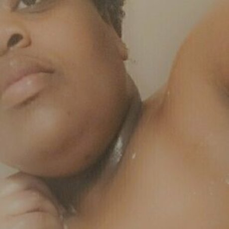 daburrqueen onlyfans model