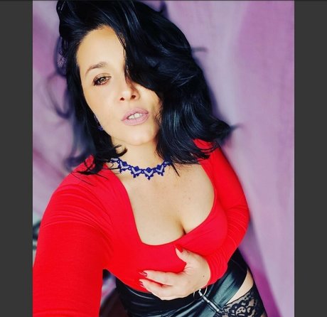 hotsexymommy69 naked on onlyfans