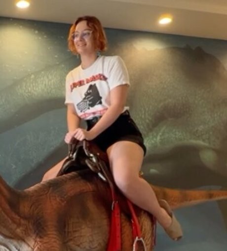 thick latina milf onlyfans pretty plate