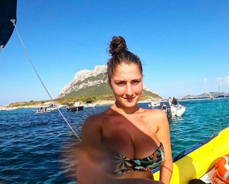 __mianina onlyfans nide